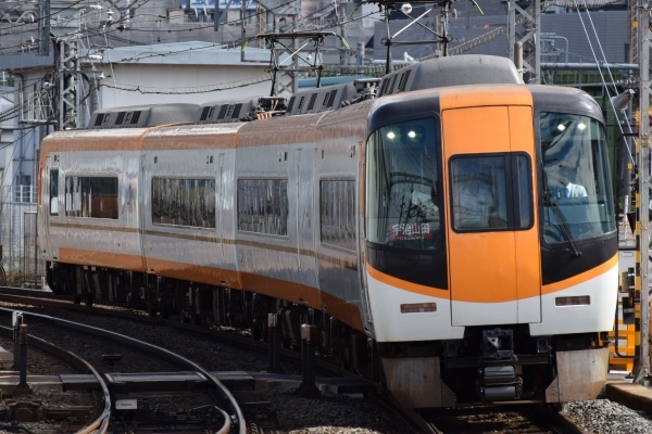 近鉄名古屋線(22000系)