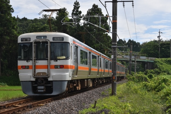 JR関西本線(名古屋行き普通列車313系)