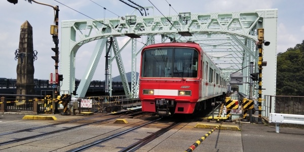 名鉄犬山線(犬山橋)